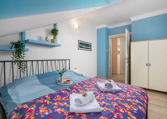 Center Catalina -1st Row To The Sea Apartman Opatija