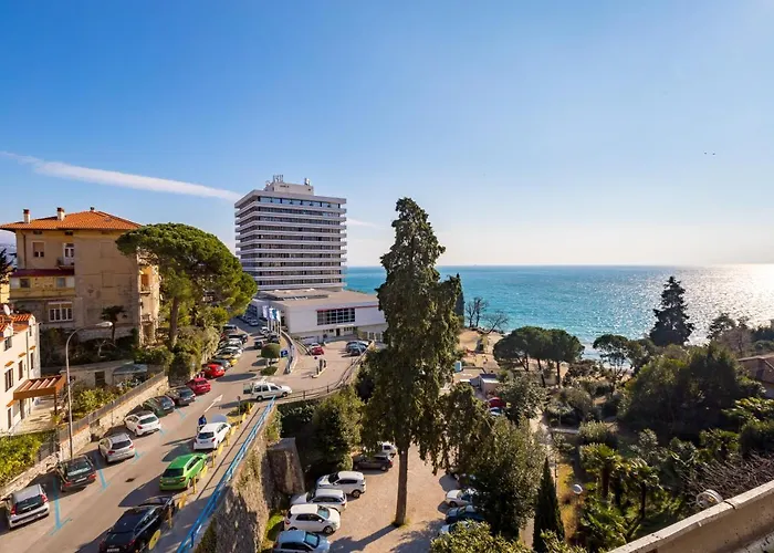 Center Catalina -1st Row To The Sea * Opatija