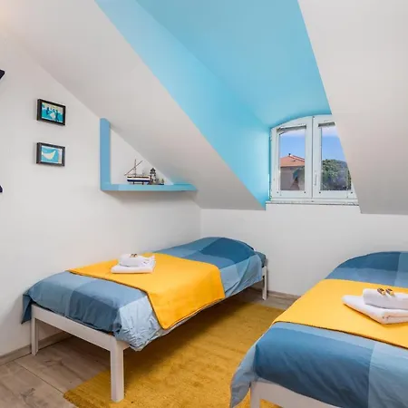 Center Catalina -1st Row To The Sea Opatija