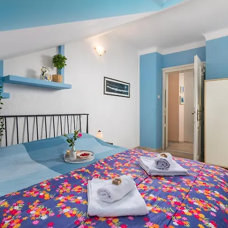 Center Catalina -1st Row To The Sea Apartment Opatija