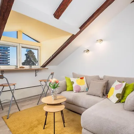 Apartment Center Catalina -1st Row To The Sea *