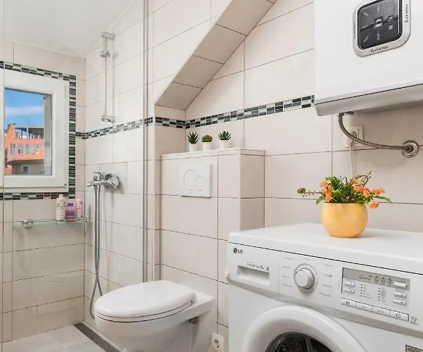 Center Catalina -1st Row To The Sea * Opatija